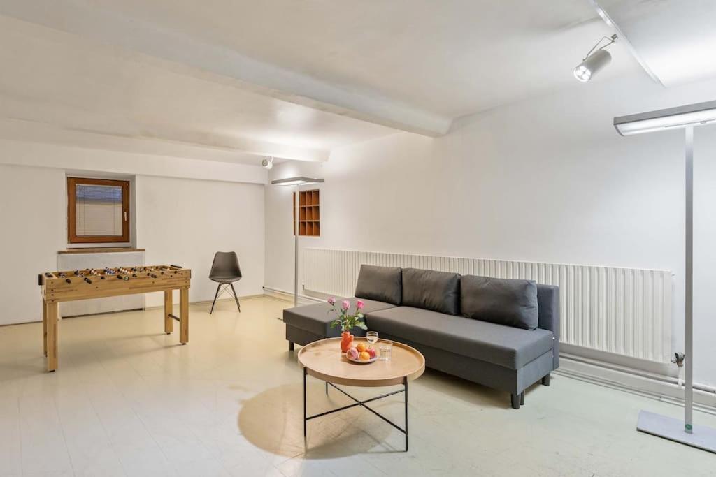 33 O, 4 And Whirlpool Appartement Berlijn